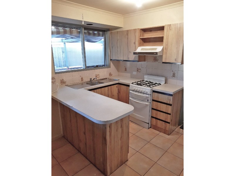 8 Creswick Court, Corio VIC 3214