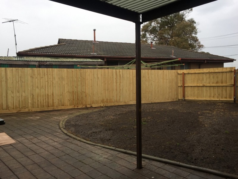 2 Carmarthen Drive, Corio VIC 3214