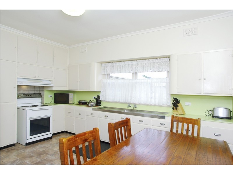 Unit 1/6 Torquay Road, Belmont VIC 3216