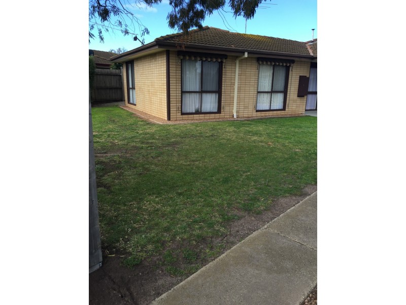 6 Halliwell Court, Corio VIC 3214