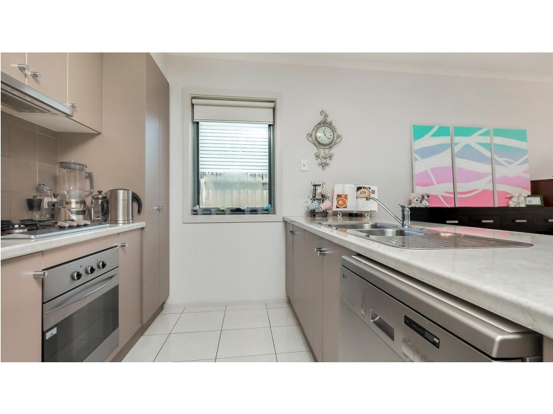 1/61 Regent Street, Whittington VIC 3219