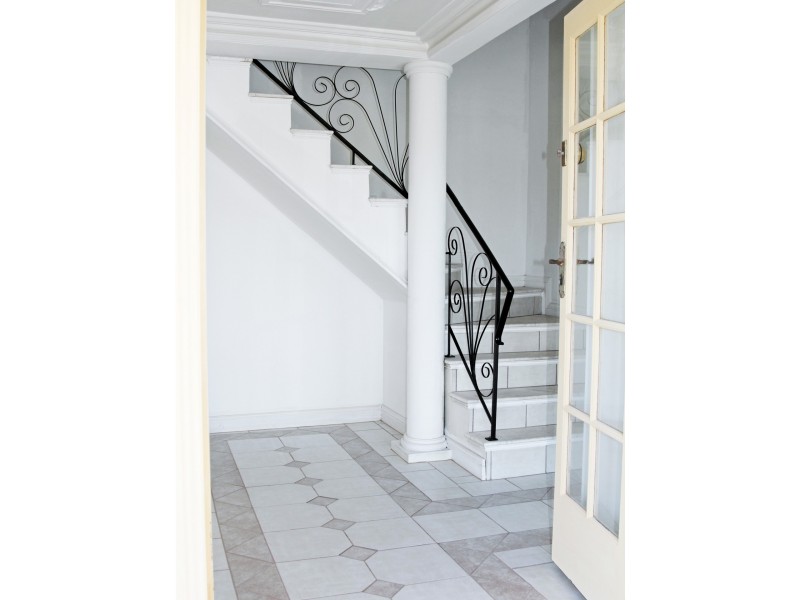 6 Wesley Court, Corio VIC 3214