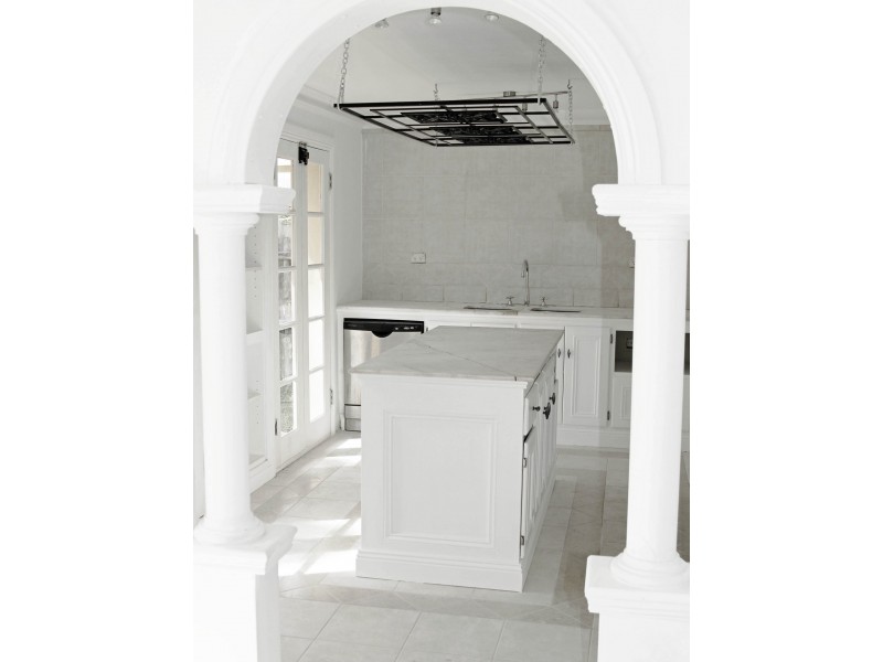 6 Wesley Court, Corio VIC 3214