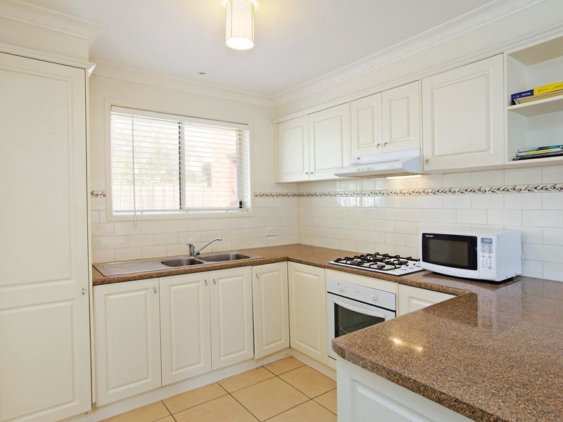 47 Clonard Avenue, Geelong West VIC 3218