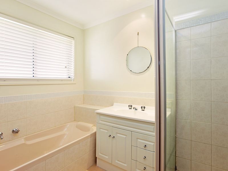 47 Clonard Avenue, Geelong West VIC 3218