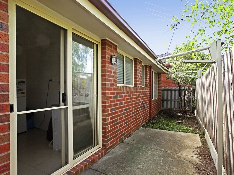 47 Clonard Avenue, Geelong West VIC 3218