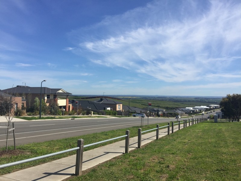 Unit 2/22 Dartmoor Drive, Highton VIC 3216