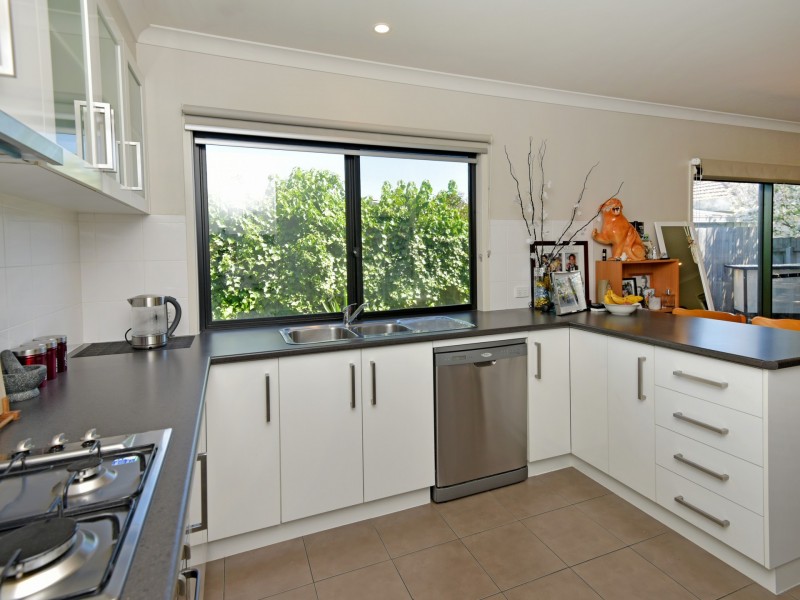 Unit 2/138 Francis Street, Belmont VIC 3216