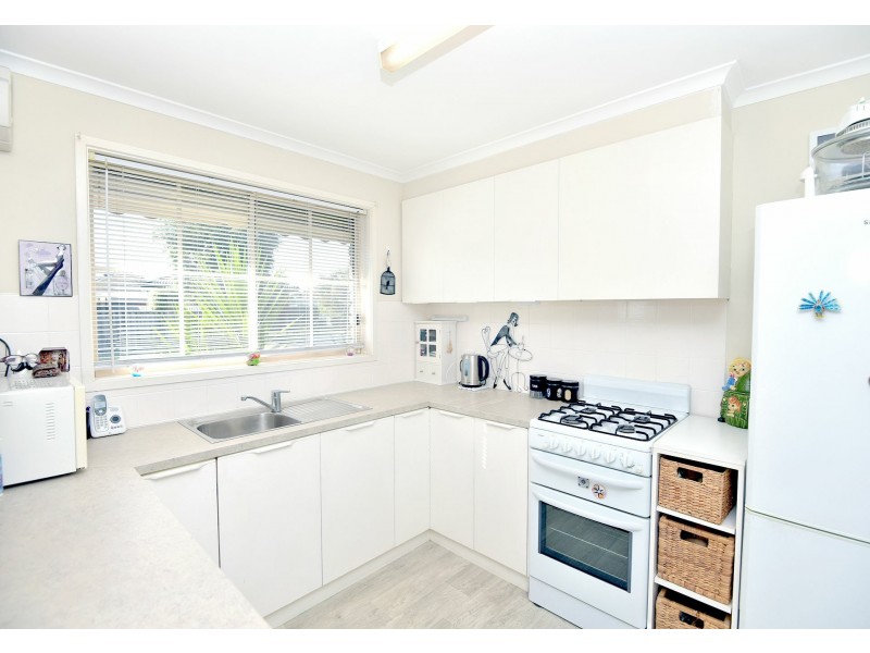 Unit 3/20 Saturn Street, Newcomb VIC 3219
