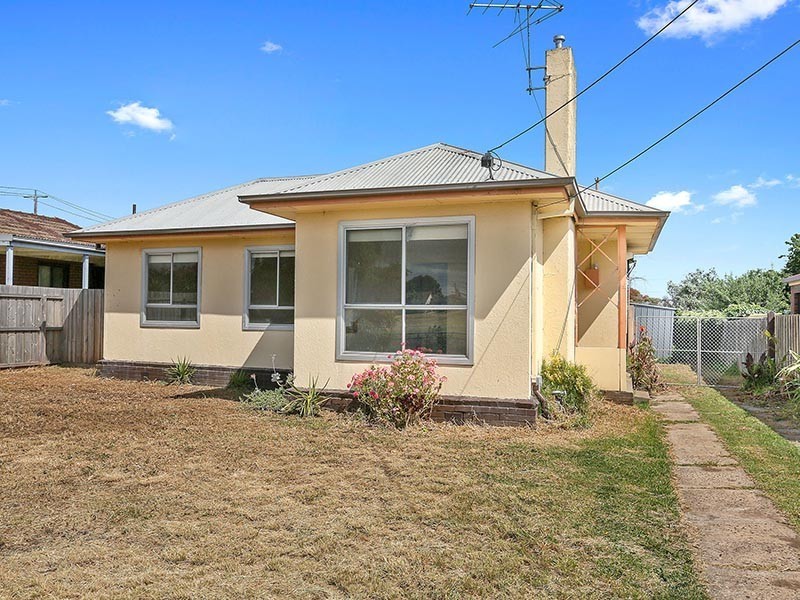 22 Brooks Street, Norlane VIC 3214
