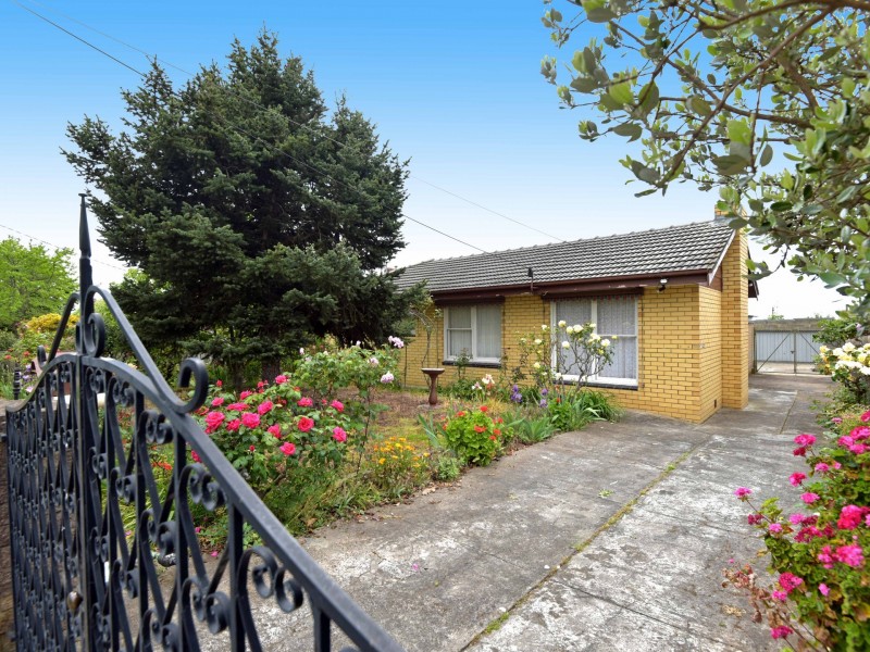 23 Sheridan Street, Hamlyn Heights VIC 3215