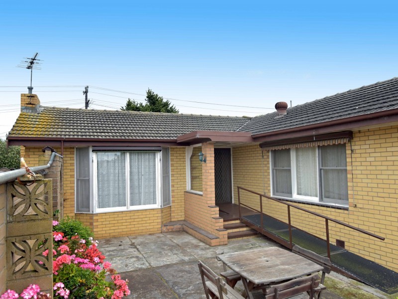 23 Sheridan Street, Hamlyn Heights VIC 3215