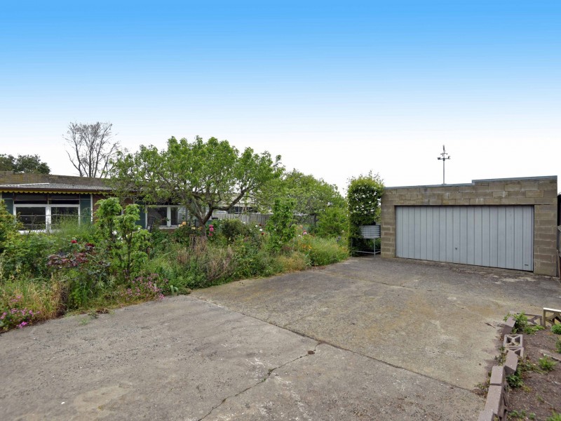 23 Sheridan Street, Hamlyn Heights VIC 3215