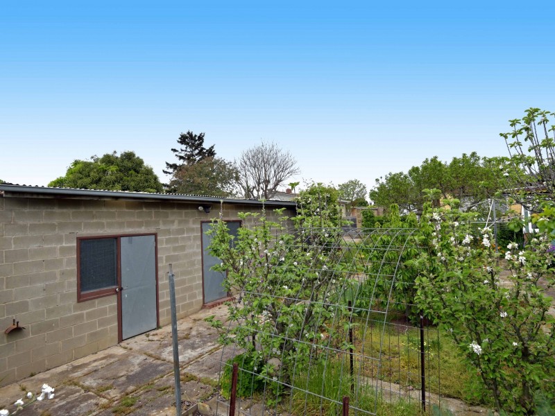 23 Sheridan Street, Hamlyn Heights VIC 3215