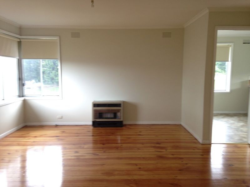 11 Currier Street, Breakwater VIC 3219