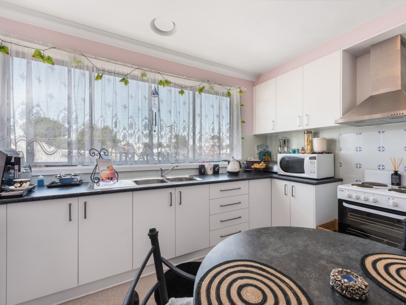 Unit 1,2,3/20 McDougall Street, Geelong West VIC 3218