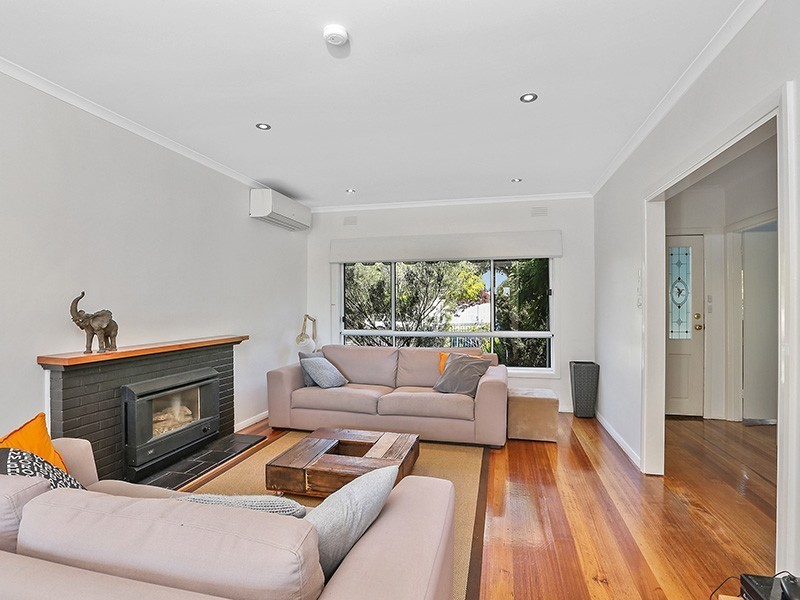 1 Glyn Street, Belmont VIC 3216