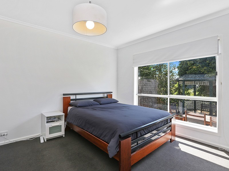 1 Glyn Street, Belmont VIC 3216