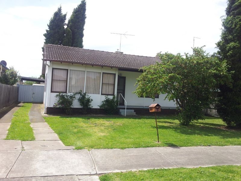 8 Granault Parade, Corio VIC 3214