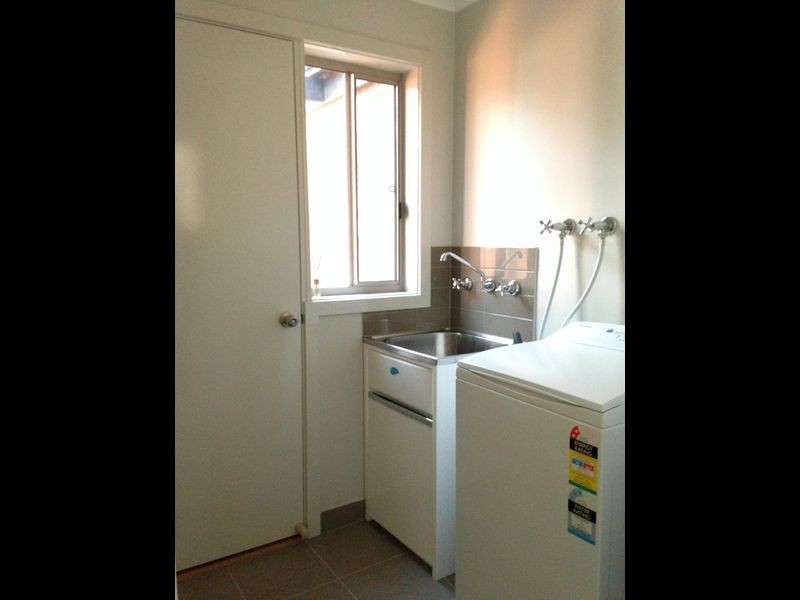 1/2 Thatcher Court, Whittington VIC 3219