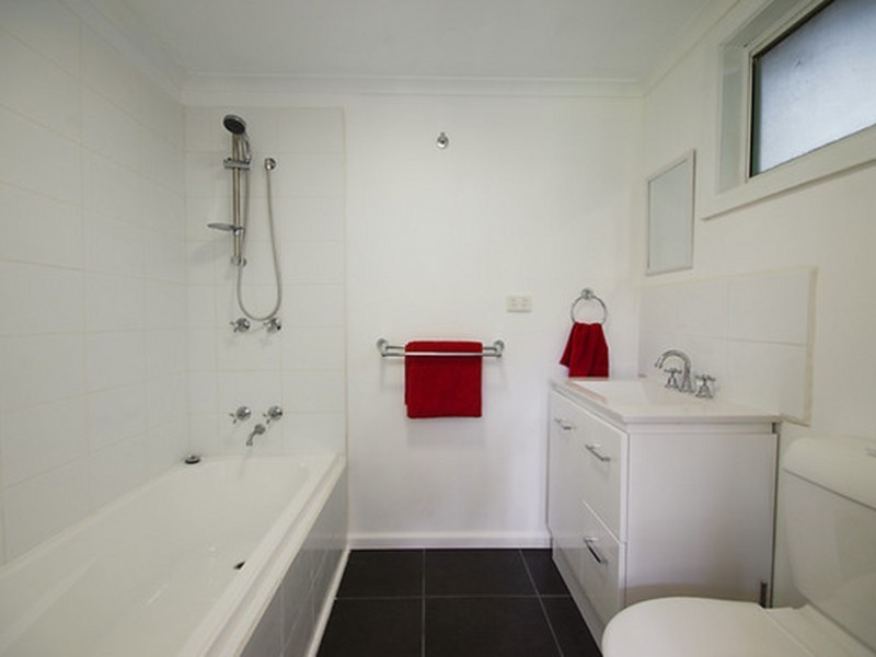 32 Kidman Avenue, Belmont VIC 3216