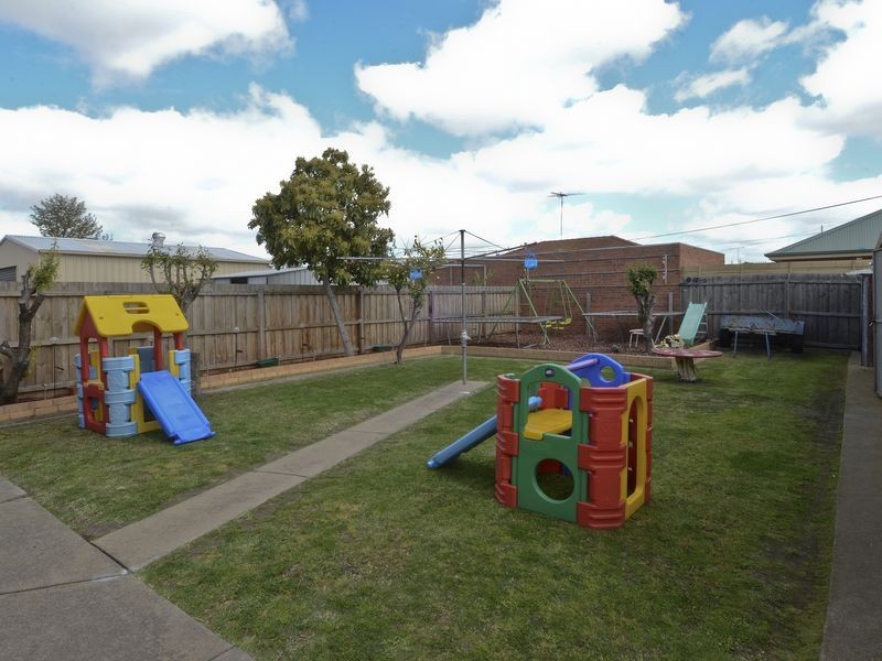 8 Banksia Square, Corio VIC 3214