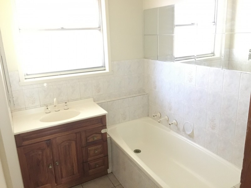 13 Armstrong Court, Whittington VIC 3219