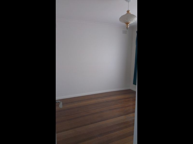 7 Downie Crescent, Hamlyn Heights VIC 3215