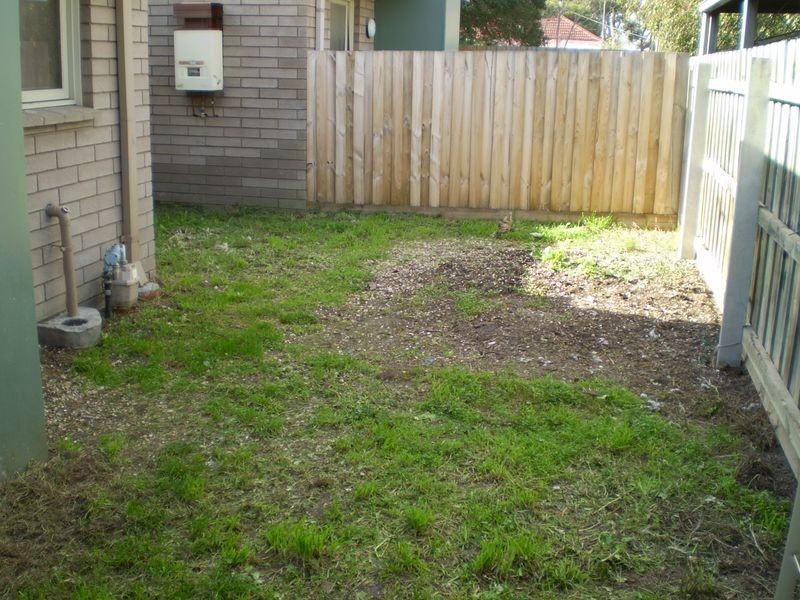 4/18 Stafford Street, Herne Hill VIC 3218