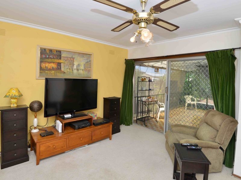 20 Truscott Street, Whittington VIC 3219