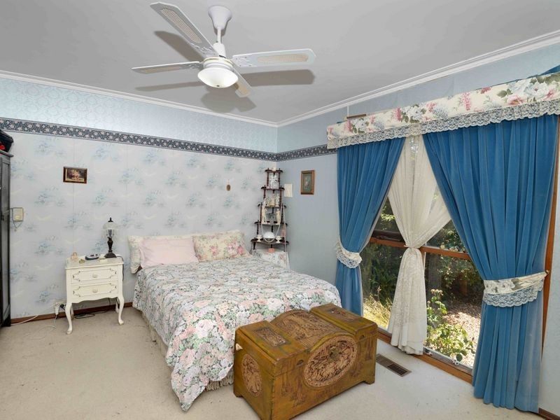 20 Truscott Street, Whittington VIC 3219