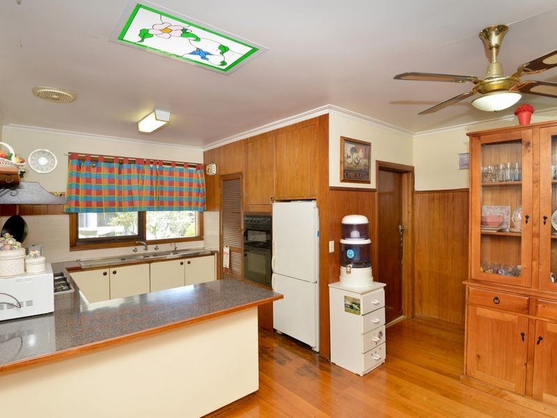 20 Truscott Street, Whittington VIC 3219