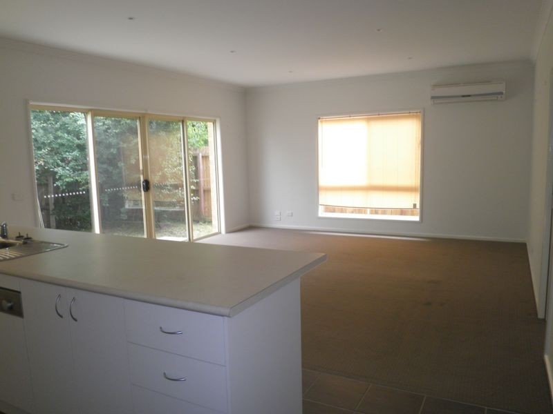 2/27 Talpa Crescent, Corio VIC 3214