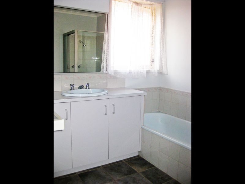 1/12 Homewood Lane, Highton VIC 3216