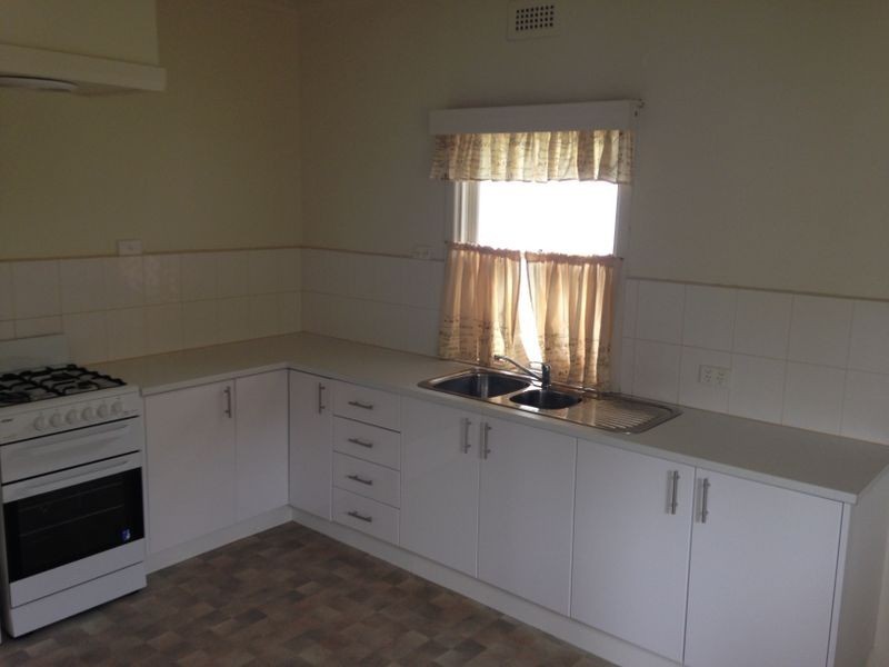 25 Pitman Street, Newcomb VIC 3219