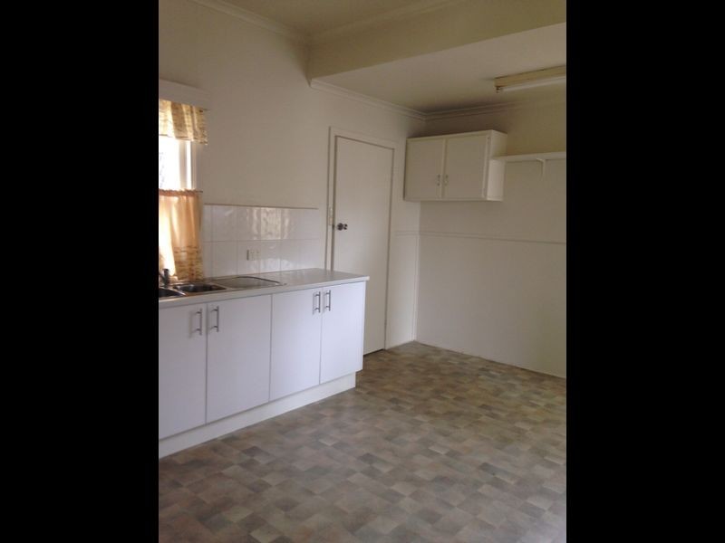 25 Pitman Street, Newcomb VIC 3219