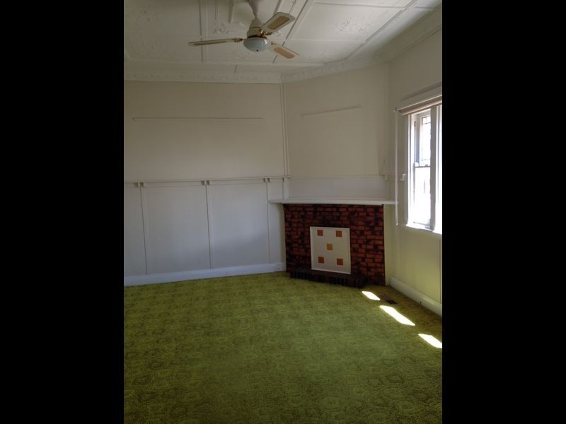 1 Bowlers Avenue, Geelong West VIC 3218