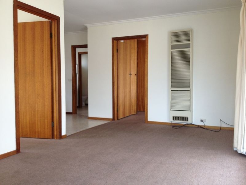 2/112 Isabella Street, Geelong West VIC 3218