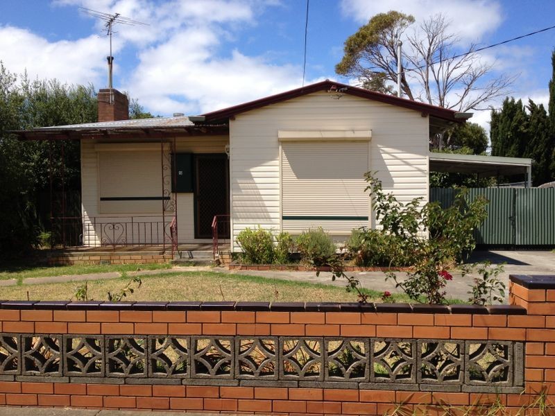 12 Falcon Street, Norlane VIC 3214