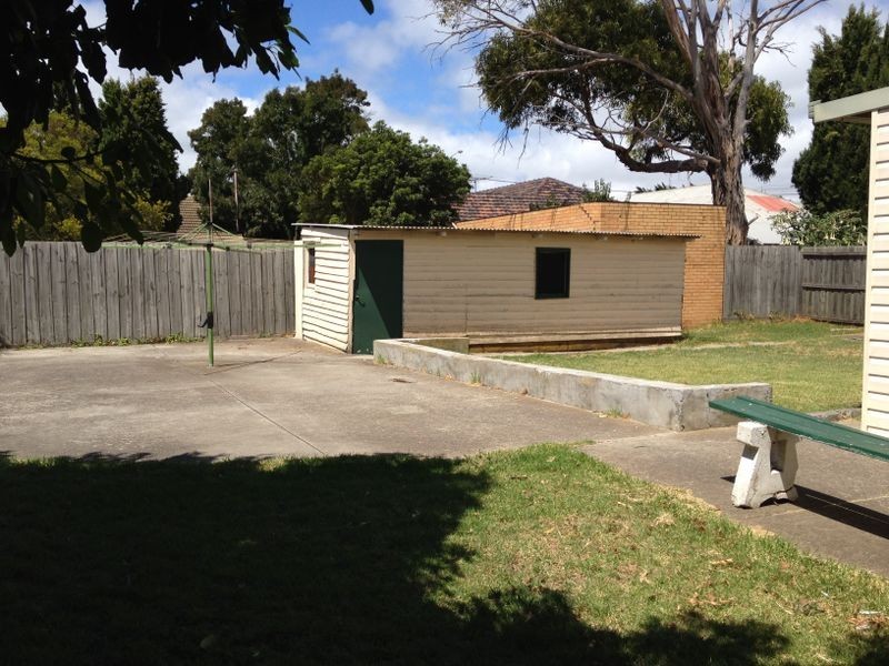 12 Falcon Street, Norlane VIC 3214