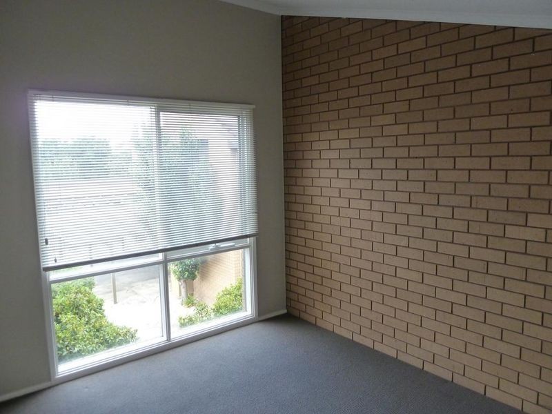 2/59 Sydenham Avenue, Manifold Heights VIC 3218