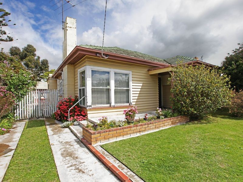 349 Autumn Street, Newtown VIC 3220