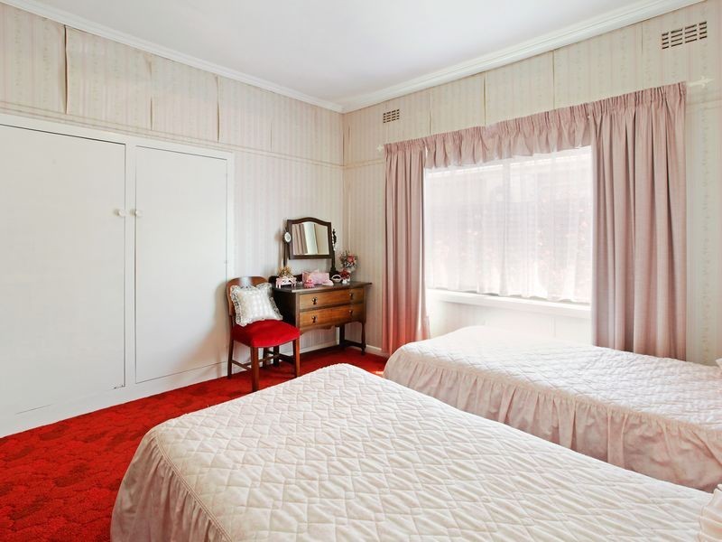 349 Autumn Street, Newtown VIC 3220