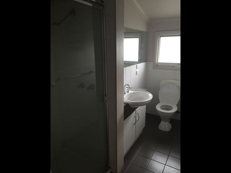 1/59 Sydenham Avenue, Manifold Heights VIC 3218