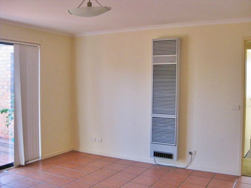 17 Sherwood Grove, Lara VIC 3212