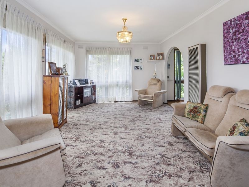 2 Janine Court, Newcomb VIC 3219