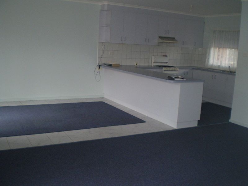 1/8 Dorling Court, Corio VIC 3214