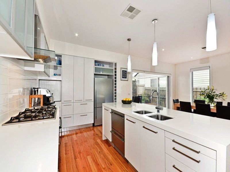 6 Mowat Street, Geelong West VIC 3218