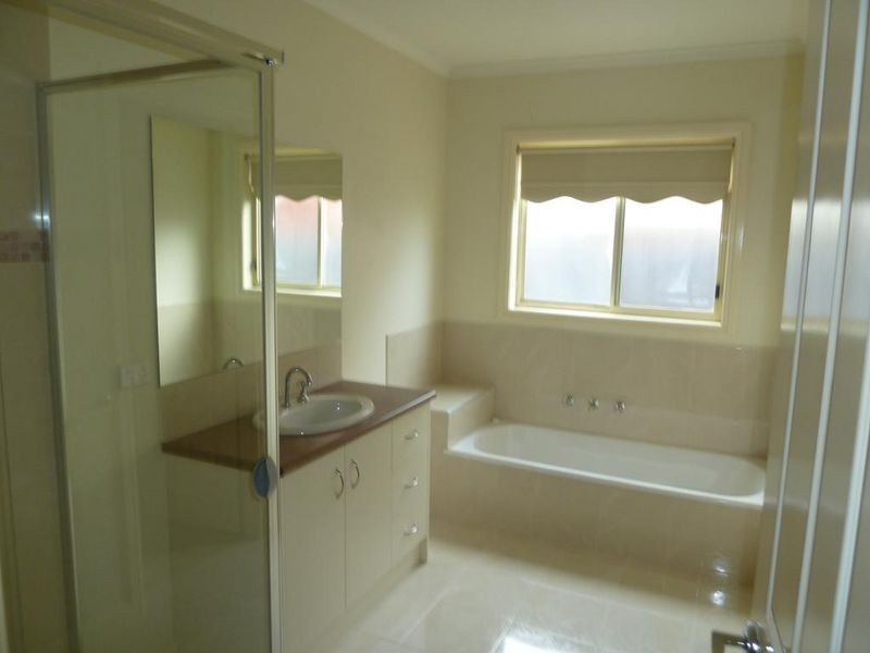 1/50 Bruce Street, Bell Park VIC 3215