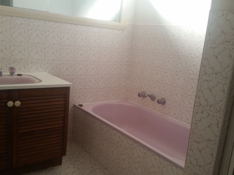 2 Allowah Court, Norlane VIC 3214